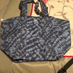 Tie dye Victoria secret bag nwt